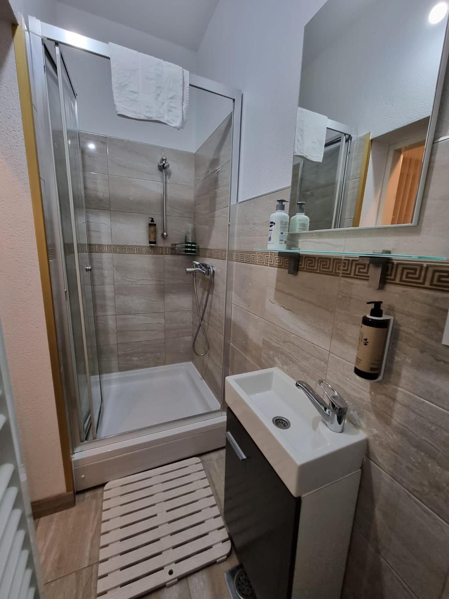 Apartmani Li Livno Exterior foto